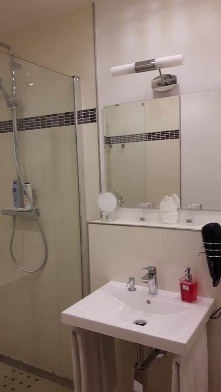 Hotel Ravene Cochem Bagian luar foto